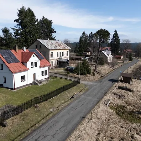 Apartment-chalet-chaloupka U Trnku 公寓 *